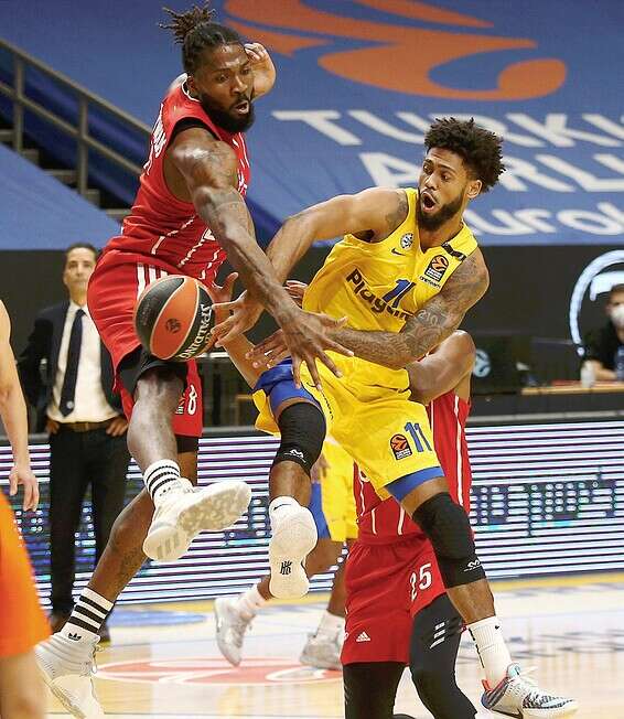 דורסי וריינולדס. יחזרו לשתף פעולה? // צילום: אלן שיבר